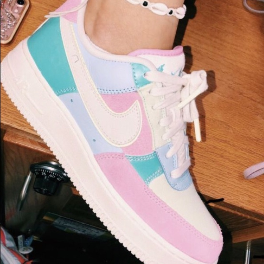 Meet your Posher, Deborah